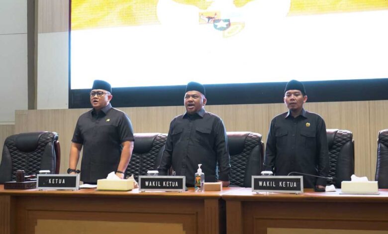 Suasana rapat paripurna dengan agenda pembentukan Pansus Perubahan Tatib DPRD Kabupaten Sukabumi, Senin (9/1/2023). | Foto: Istimewa