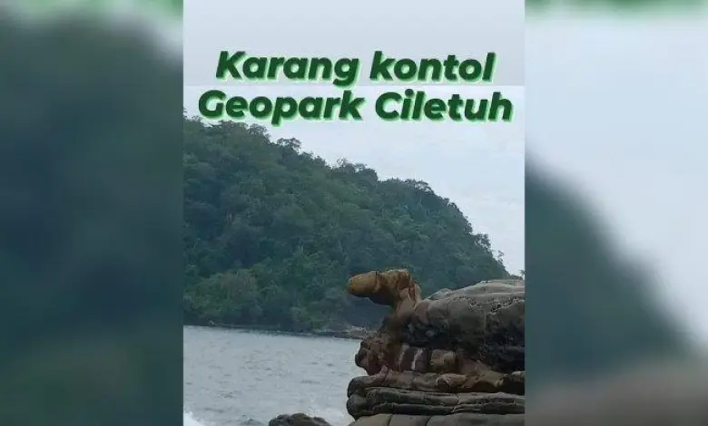 Objek wisata Karang Kontol di Kawasan Geopark Ciletuh tepatnya di Legon Pandan Desa Mandrajaya, Kecamatan Ciemas, Kabupaten Sukabumi. | Foto: Istimewa